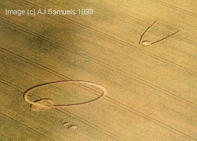 ajlocker2a.JPG (24617 bytes)