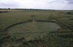 aveburyavenue2000f.jpg (28628 bytes)